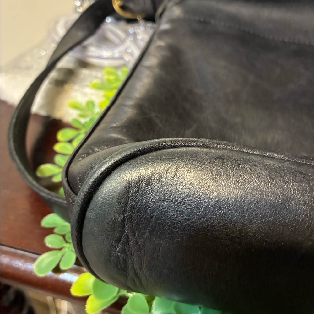 Vintage Coach Whitney Shoulder Bag - Picture 9 of 12